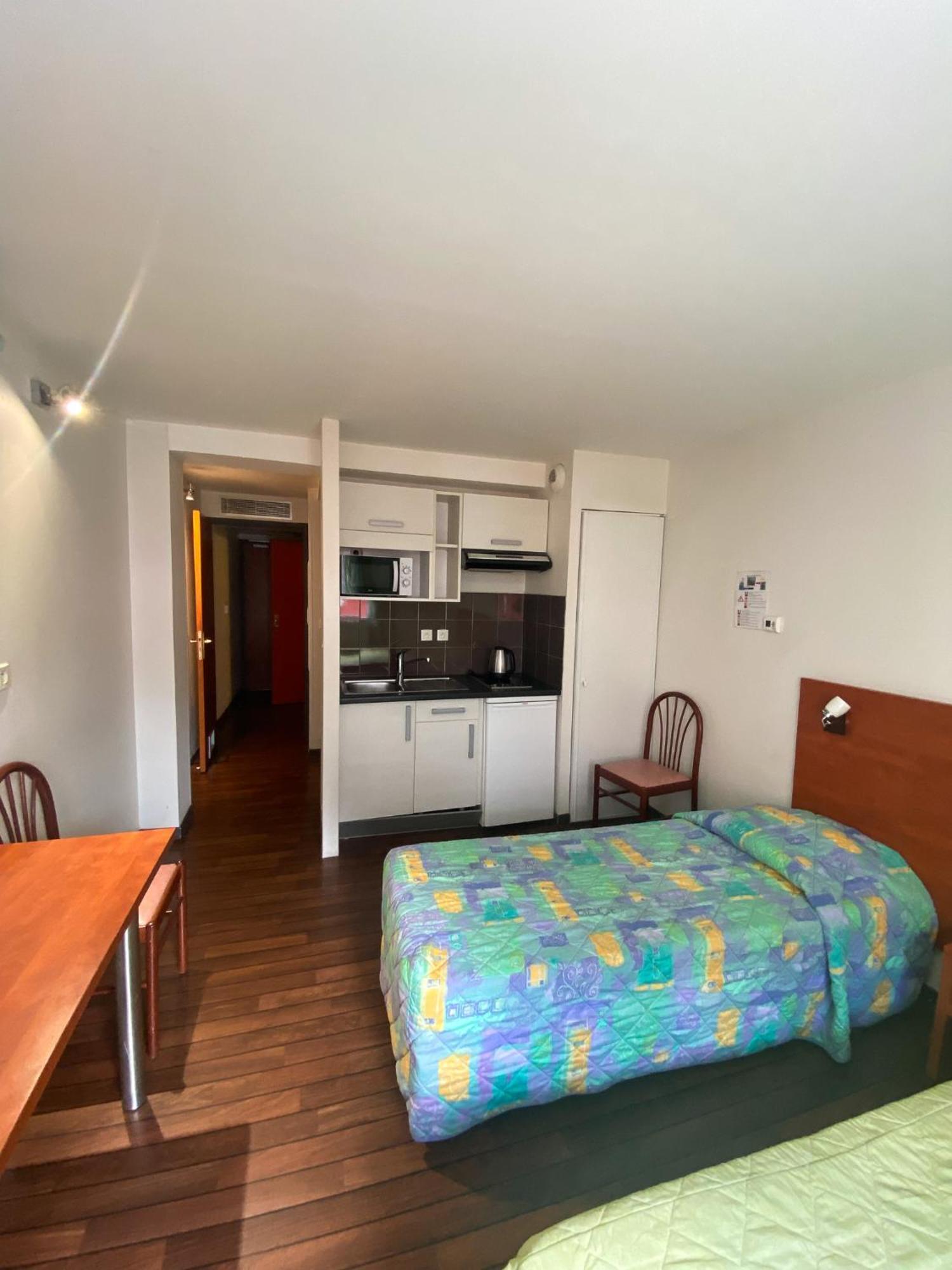 לורדה Residence Du Soleil מראה חיצוני תמונה